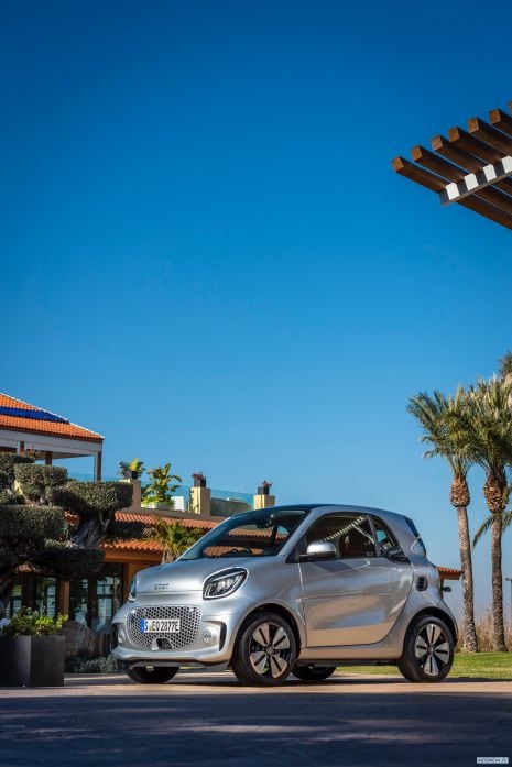 2020 Smart ForTwo Coupe EQ Prime - фотография 3 из 27 2020 Smart ForTwo Coupe EQ Prime - фотография 3 из 27