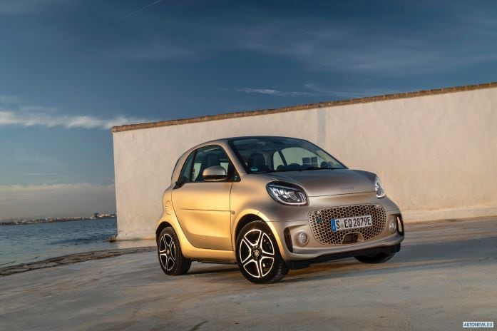 2020 Smart ForTwo Coupe EQ Pulse - фотография 22 из 39