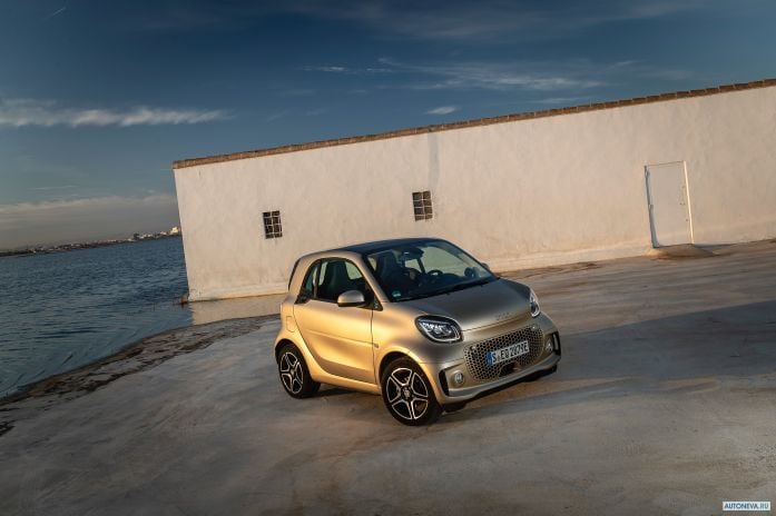 2020 Smart ForTwo Coupe EQ Pulse - фотография 23 из 39