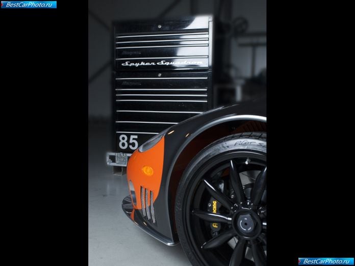 2009 Spyker C8 Laviolette Lm85 - фотография 29 из 31
