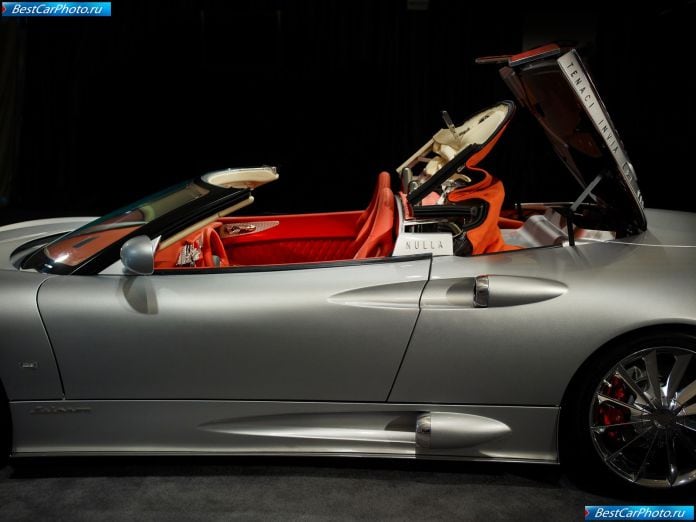 2010 Spyker C8 Aileron Spyder - фотография 18 из 25