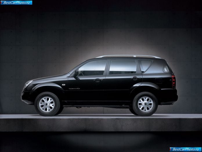2005 SsangYong Rexton - фотография 9 из 27