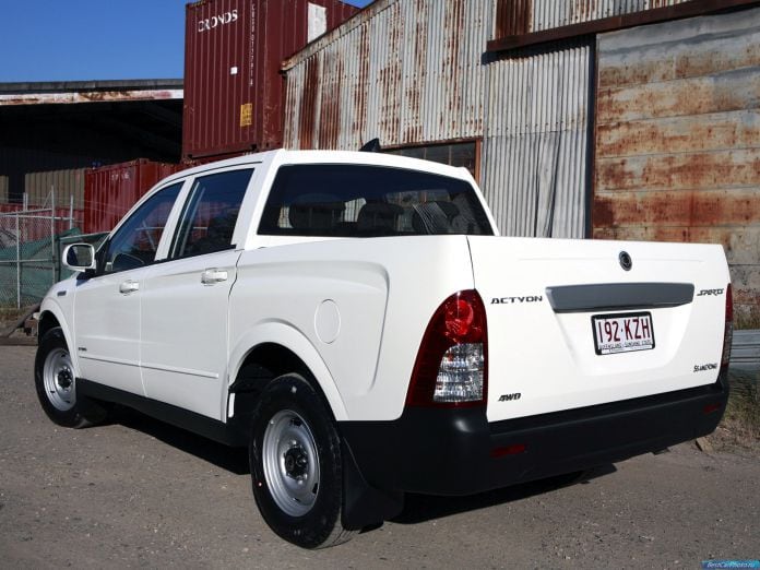2007 SsangYong Actyon Sports - фотография 24 из 43
