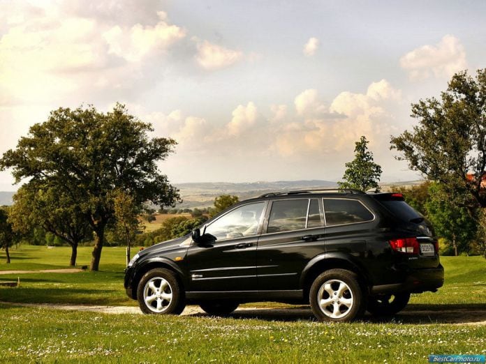 2007 SsangYong Kyron - фотография 23 из 41