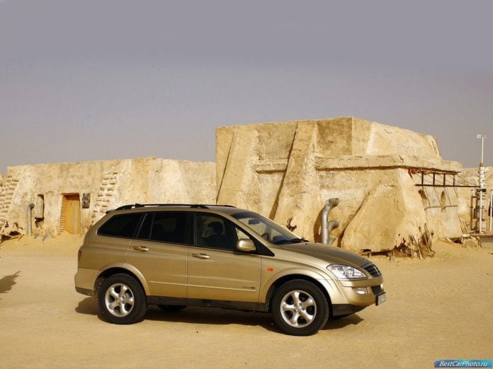 2007 SsangYong Kyron - фотография 28 из 41