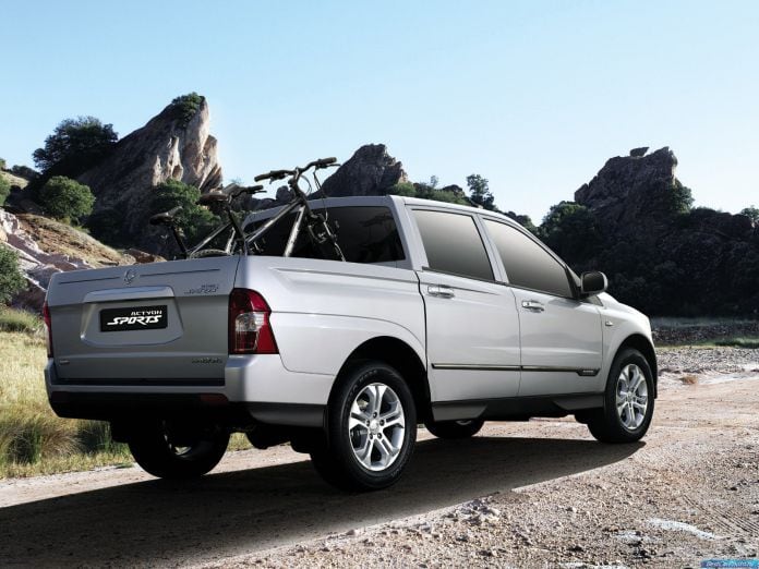 2012 SsangYong Actyon Sports - фотография 3 из 7