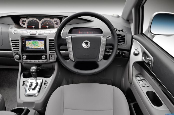 2013 SsangYong Turismo - фотография 9 из 9