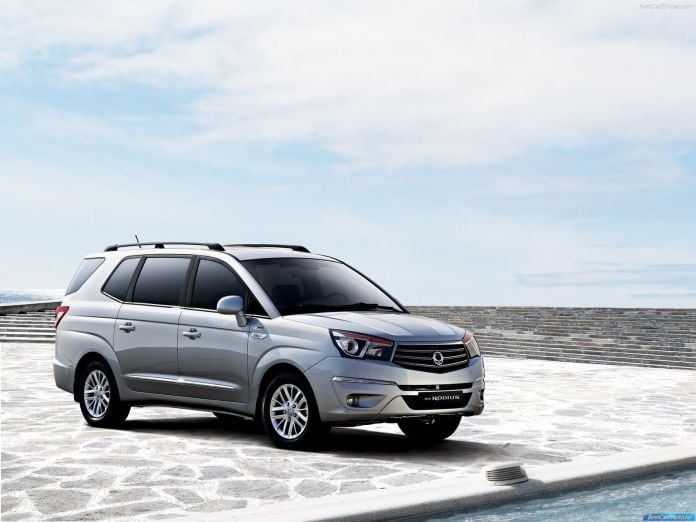 2014 SsangYong Rodius - фотография 1 из 4