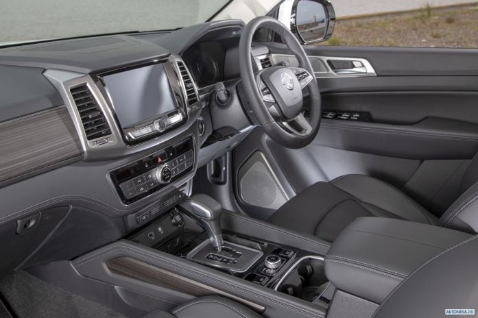 2019 SsangYong Rexton Ice - фотография 15 из 26 2019 SsangYong Rexton Ice - фотография 15 из 26
