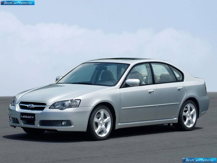 2004 Subaru Legacy Sedan - фотография 7 из 15 2004 Subaru Legacy Sedan - фотография 7 из 15