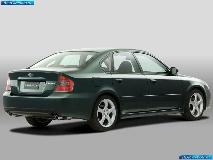 2004 Subaru Legacy Sedan - фотография 10 из 15 2004 Subaru Legacy Sedan - фотография 10 из 15