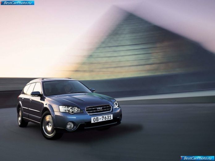 2004 Subaru Outback - фотография 2 из 18 2004 Subaru Outback - фотография 2 из 18