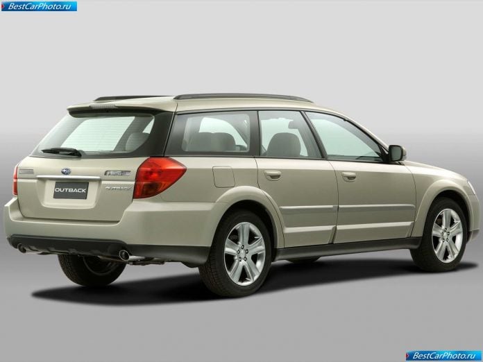 2004 Subaru Outback - фотография 13 из 18 2004 Subaru Outback - фотография 13 из 18