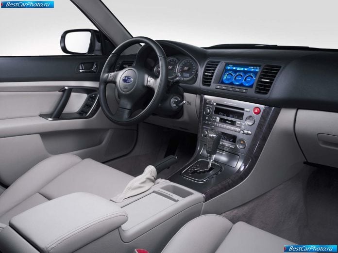 2004 Subaru Outback - фотография 15 из 18 2004 Subaru Outback - фотография 15 из 18