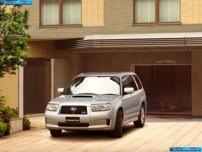 2005 Subaru Forester Cross Sports - фотография 3 из 10