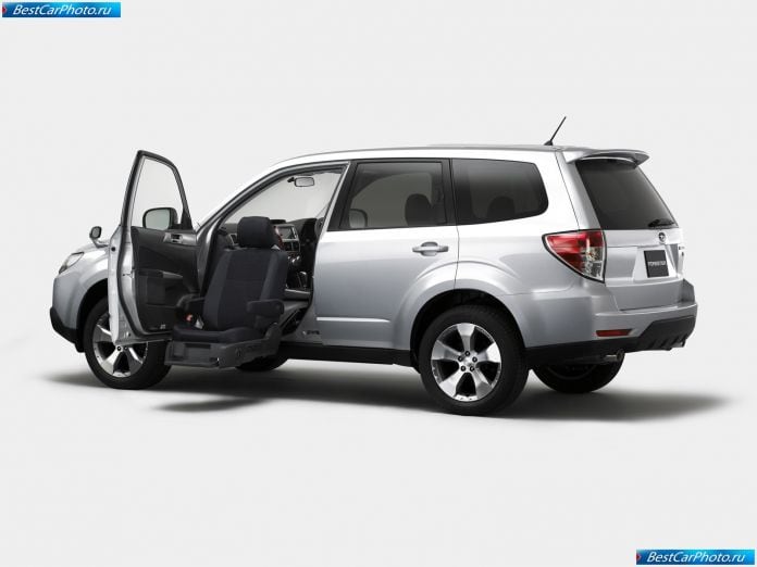 2008 Subaru Forester - фотография 33 из 94 2008 Subaru Forester - фотография 33 из 94