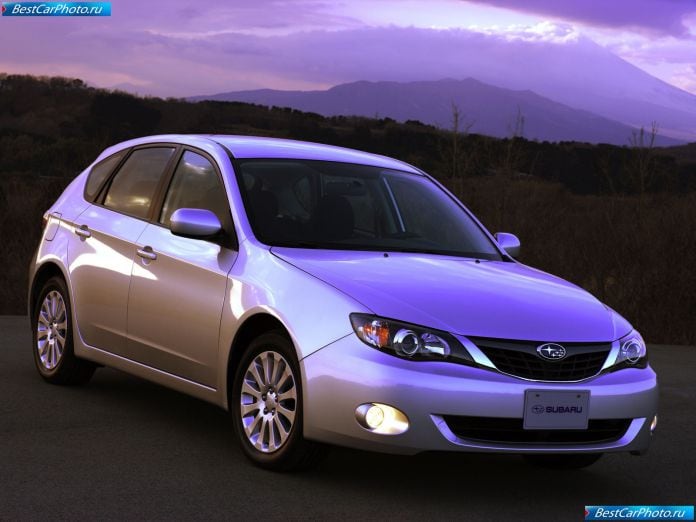 2008 Subaru Impreza 5-door - фотография 12 из 39 2008 Subaru Impreza 5-door - фотография 12 из 39