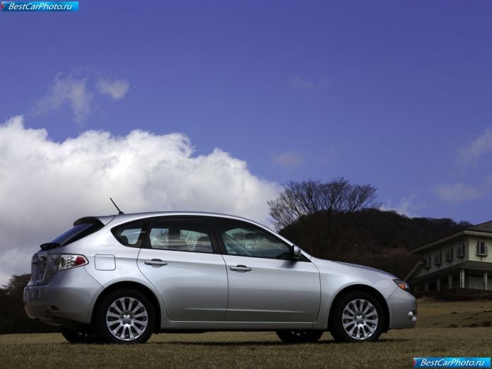 2008 Subaru Impreza 5-door - фотография 28 из 39