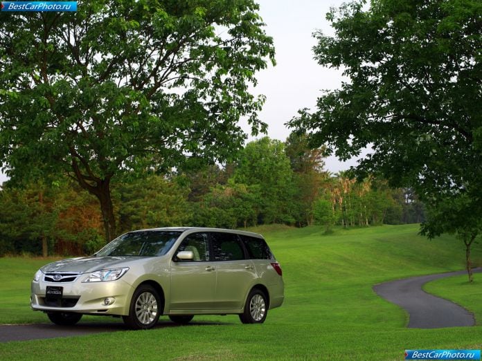 2009 Subaru Exiga - фотография 4 из 23