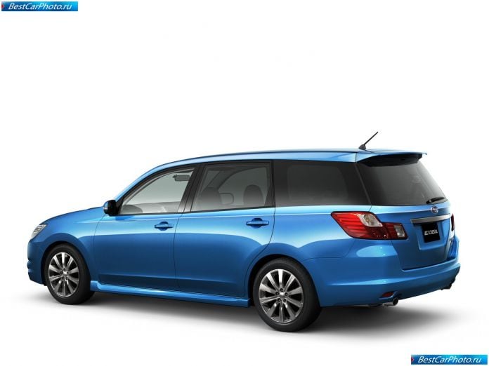 2009 Subaru Exiga - фотография 9 из 23
