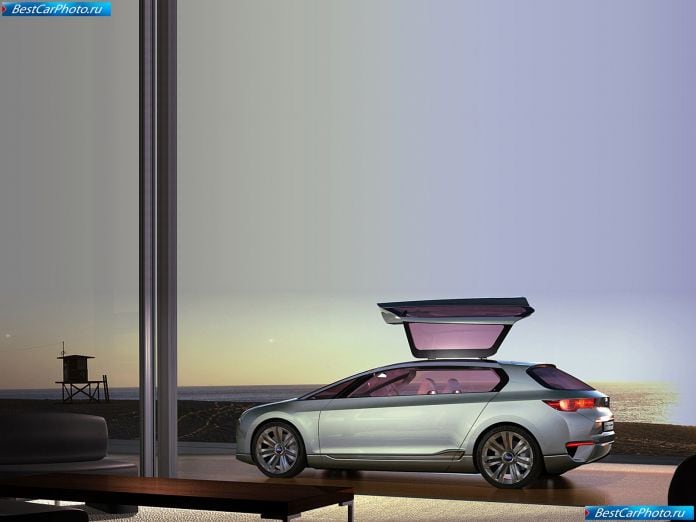 2009 Subaru Hybrid Tourer Concept - фотография 3 из 17