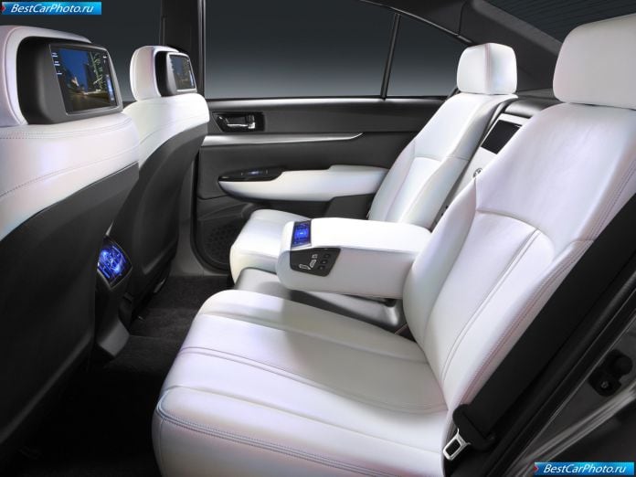 2009 Subaru Legacy Concept - фотография 14 из 25 2009 Subaru Legacy Concept - фотография 14 из 25