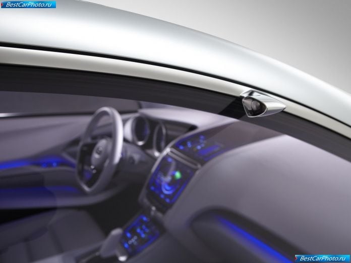 2010 Subaru Impreza Concept - фотография 15 из 21