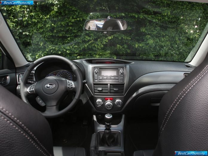 2010 Subaru Impreza Xv - фотография 9 из 16 2010 Subaru Impreza Xv - фотография 9 из 16