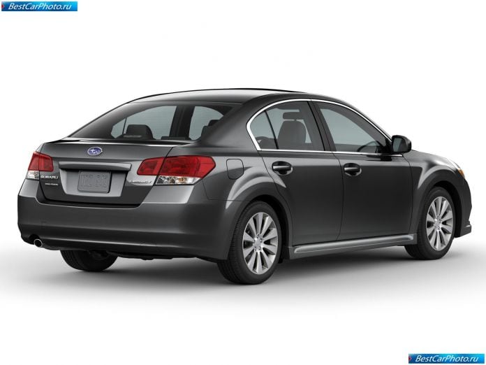 2010 Subaru Legacy - фотография 13 из 23