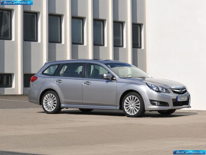 2010 Subaru Legacy Tourer - фотография 10 из 50 2010 Subaru Legacy Tourer - фотография 10 из 50