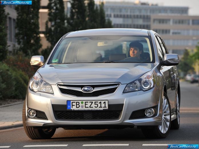 2010 Subaru Legacy Tourer - фотография 11 из 50 2010 Subaru Legacy Tourer - фотография 11 из 50