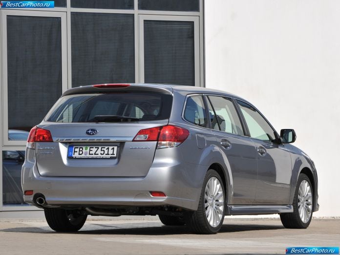 2010 Subaru Legacy Tourer - фотография 27 из 50 2010 Subaru Legacy Tourer - фотография 27 из 50