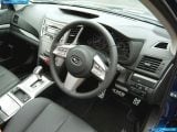 subaru_2010-legacy_tourer_1600x1200_038.jpg