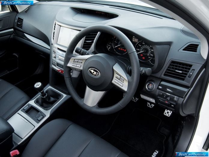 2010 Subaru Legacy Tourer - фотография 39 из 50 2010 Subaru Legacy Tourer - фотография 39 из 50