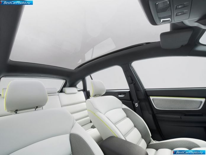 2011 Subaru Xv Concept - фотография 15 из 20