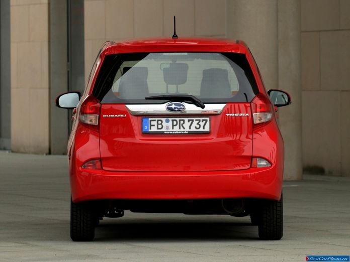 2011 Subaru Trezia - фотография 9 из 14