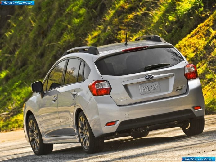 2012 Subaru Impreza - фотография 35 из 45