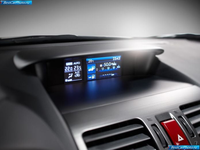 2012 Subaru Xv - фотография 12 из 22