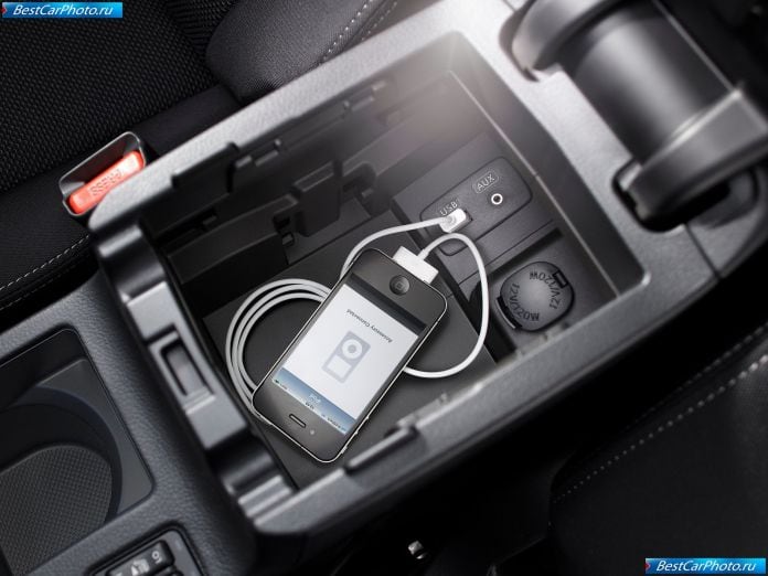 2012 Subaru Xv - фотография 14 из 22