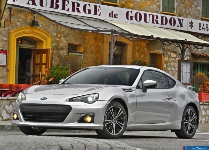 2013 Subaru BRZ - фотография 10 из 215