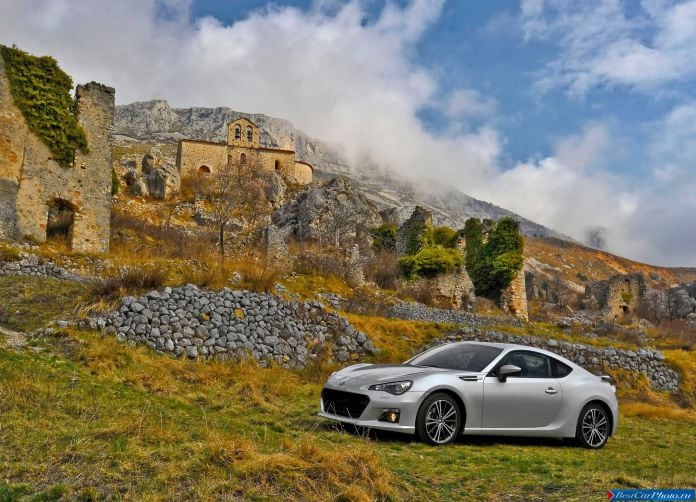 2013 Subaru BRZ - фотография 39 из 215 2013 Subaru BRZ - фотография 39 из 215