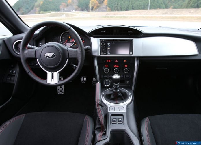 2013 Subaru BRZ - фотография 165 из 215 2013 Subaru BRZ - фотография 165 из 215