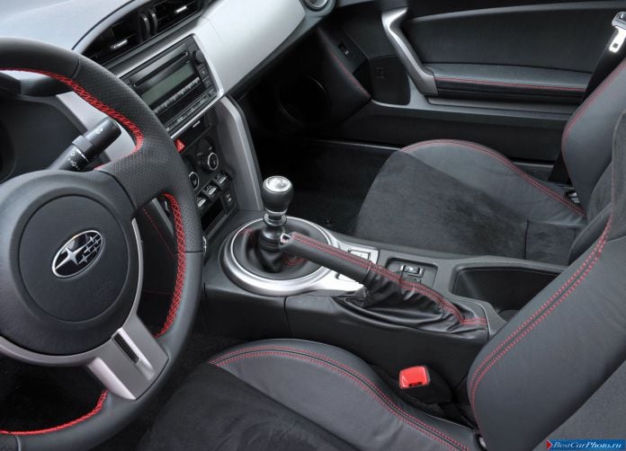 2013 Subaru BRZ - фотография 178 из 215 2013 Subaru BRZ - фотография 178 из 215
