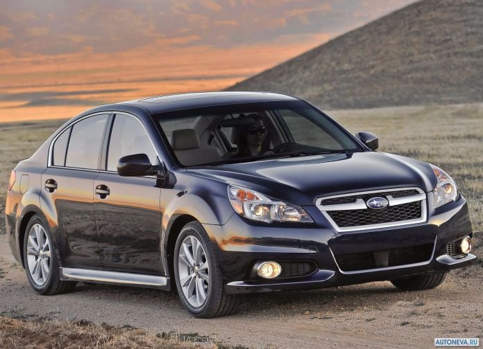 2013 Subaru Legacy - фотография 4 из 26