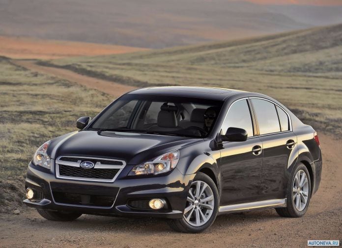 2013 Subaru Legacy - фотография 5 из 26