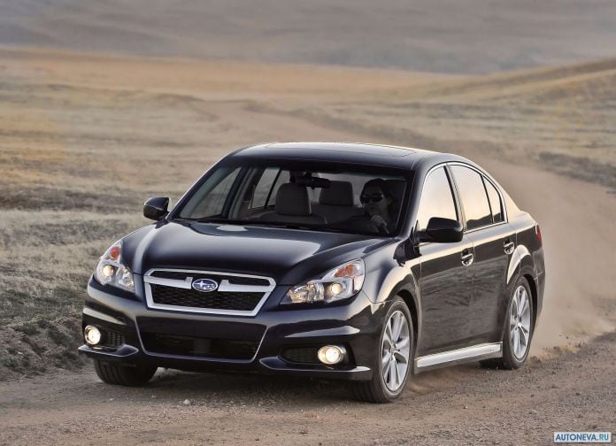 2013 Subaru Legacy - фотография 6 из 26