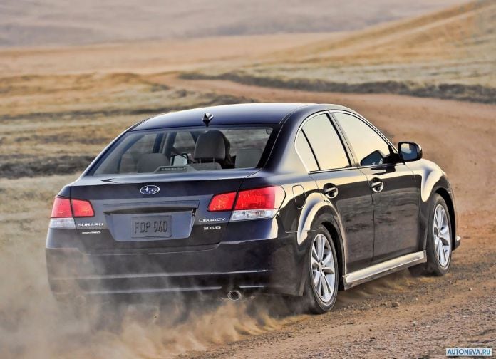 2013 Subaru Legacy - фотография 17 из 26 2013 Subaru Legacy - фотография 17 из 26