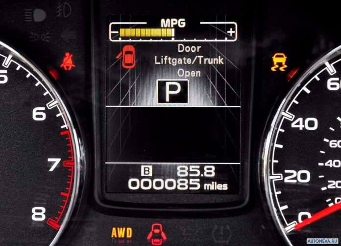 2013 Subaru Legacy - фотография 24 из 26
