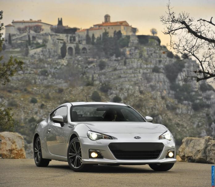 2014 Subaru BRZ - фотография 16 из 91 2014 Subaru BRZ - фотография 16 из 91