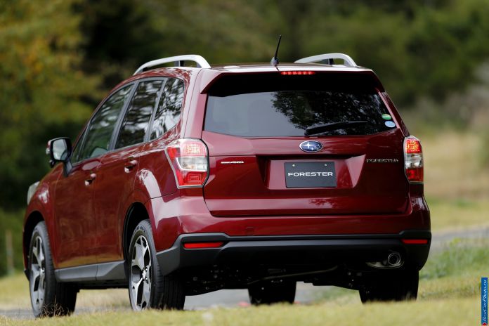 2014 Subaru Forester - фотография 2 из 134 2014 Subaru Forester - фотография 2 из 134